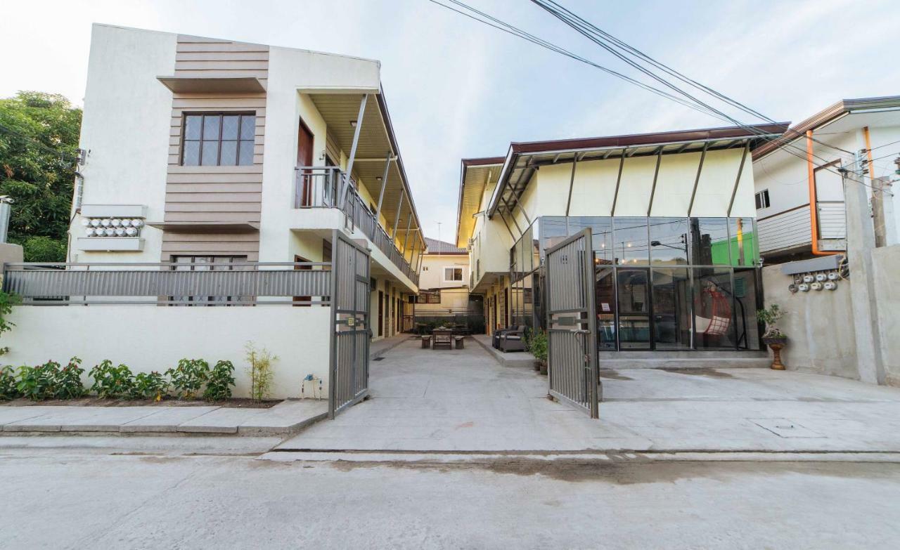 Reddoorz Plus @ Casa Lucia Sindalan San Fernando City Pampanga Εξωτερικό φωτογραφία